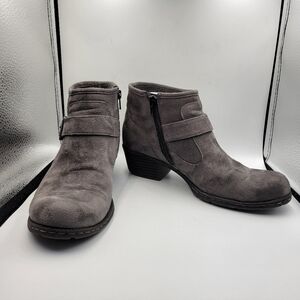 boc Gray Block Heel Faux-Suede Booties Sz 8.5